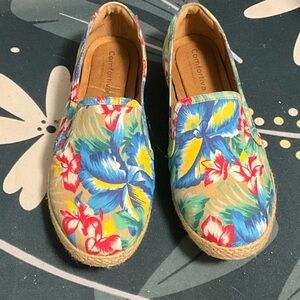 Tropical print canvas slip on shoe